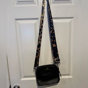 Liz Claiborne Cross Body Bag
